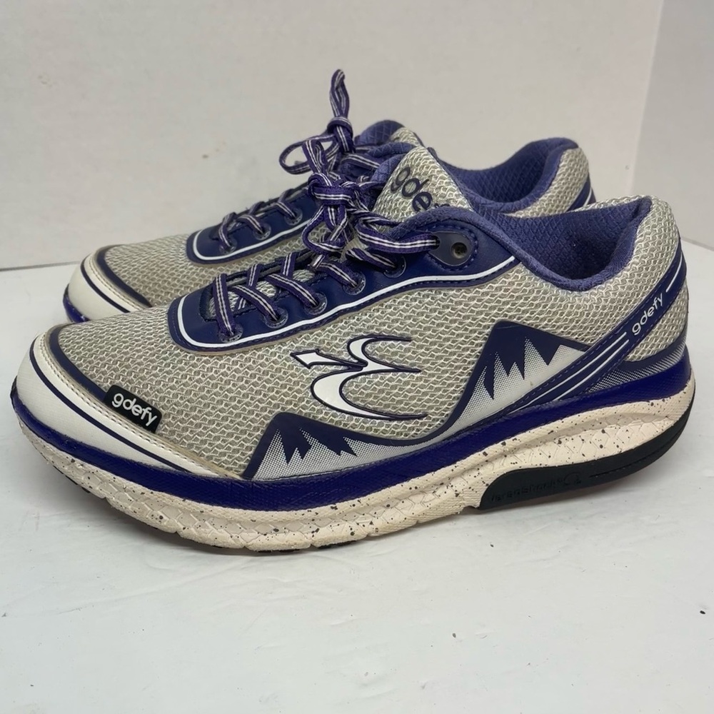GDefy Gravity Defyer Walking Shoes Purple White Mighty Walker Verso Shock Sz 9